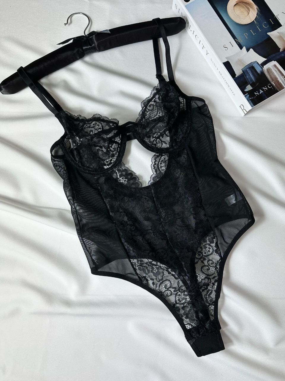 Dantel Balenli Transparan Bodysuit - Siyah