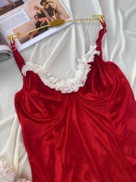 Kadife Askılı Dantelli Babydoll Gecelik - Kırmızı