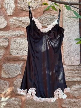 Kadife Askılı Dantelli Babydoll Gecelik - Siyah