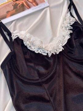 Kadife Askılı Dantelli Babydoll Gecelik - Siyah