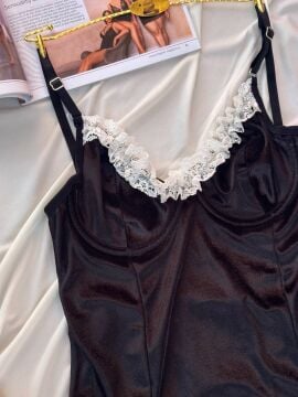 Kadife Askılı Dantelli Babydoll Gecelik - Siyah
