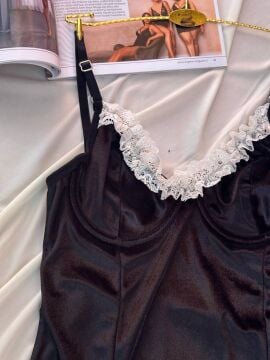 Kadife Askılı Dantelli Babydoll Gecelik - Siyah