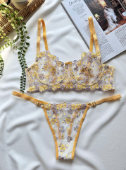 Çiçek Nakışlı Transparan Sütyen & Tanga Takımı - Sarı Mor