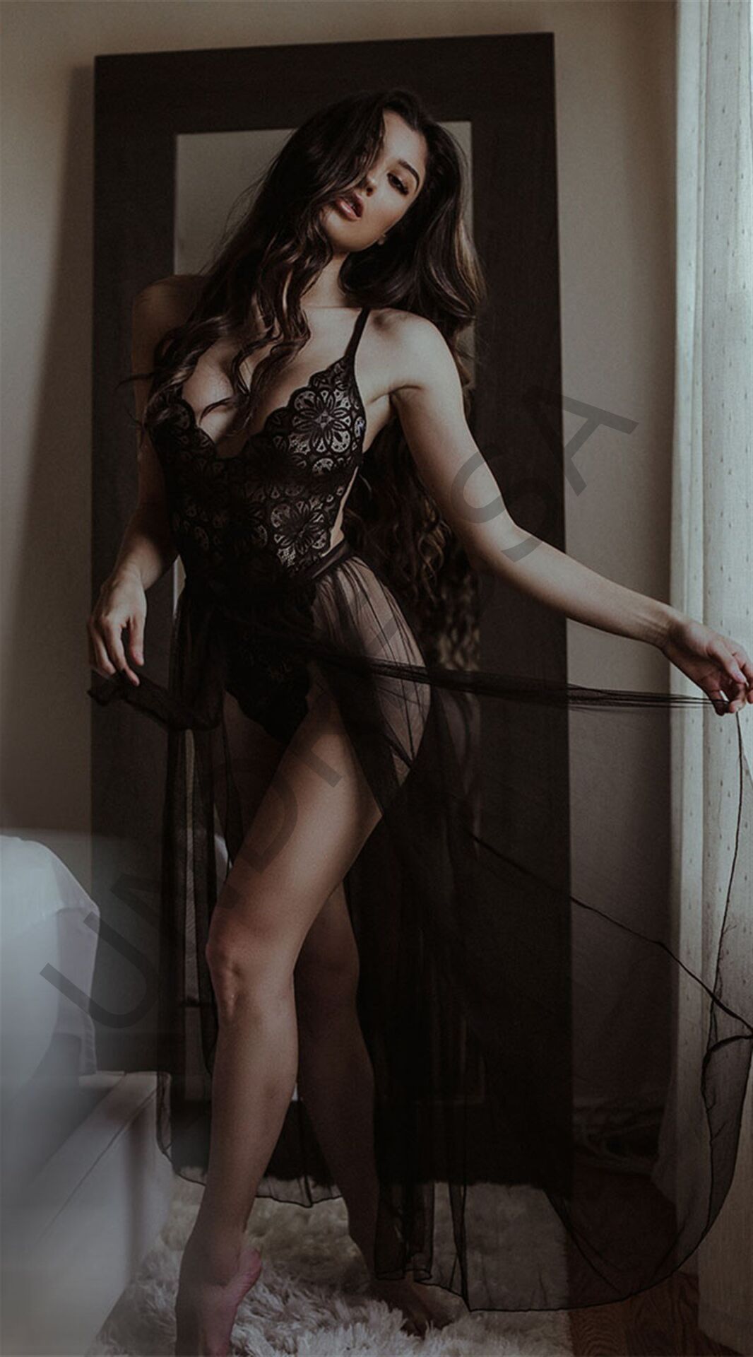 Midnight Lace Transparan Detaylı Özel Tasarım Uzun Tül Gecelik