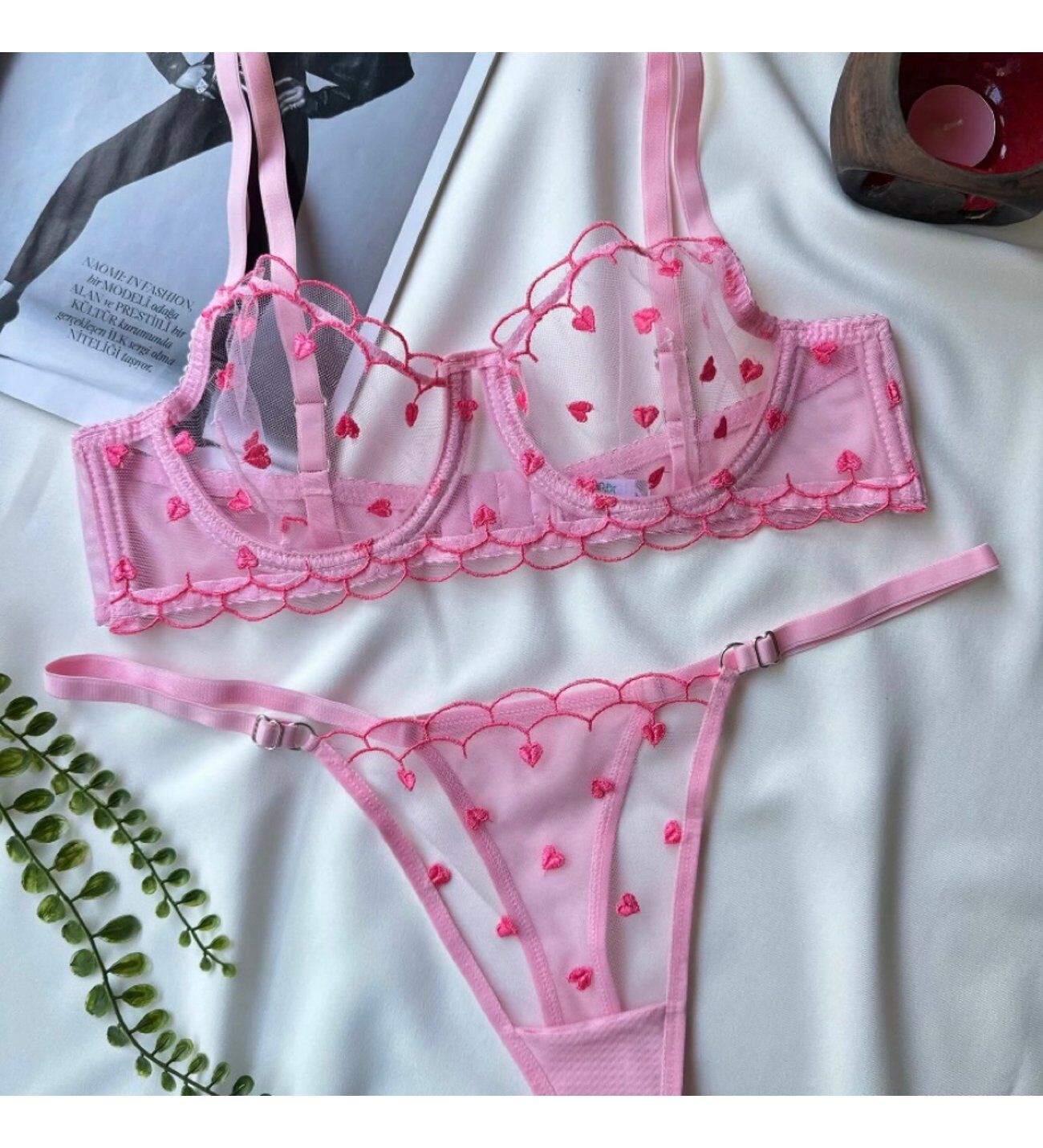 Kalp Desenli Transparan Sütyen & Tanga Takımı - Pudra