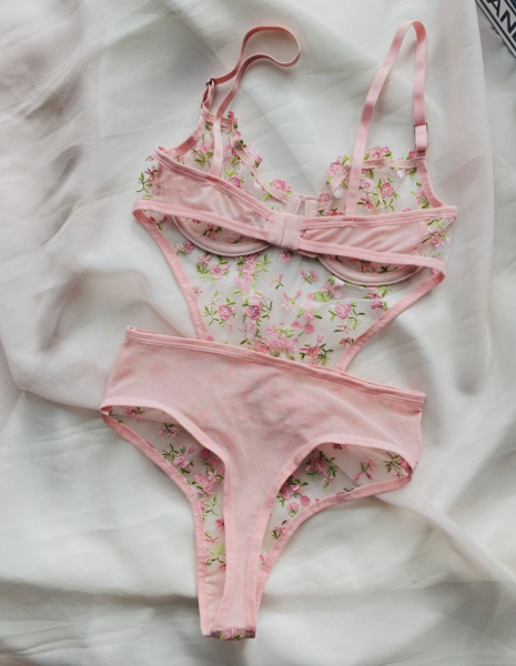 Çiçek İşlemeli Transparan Bodysuit - Pudra