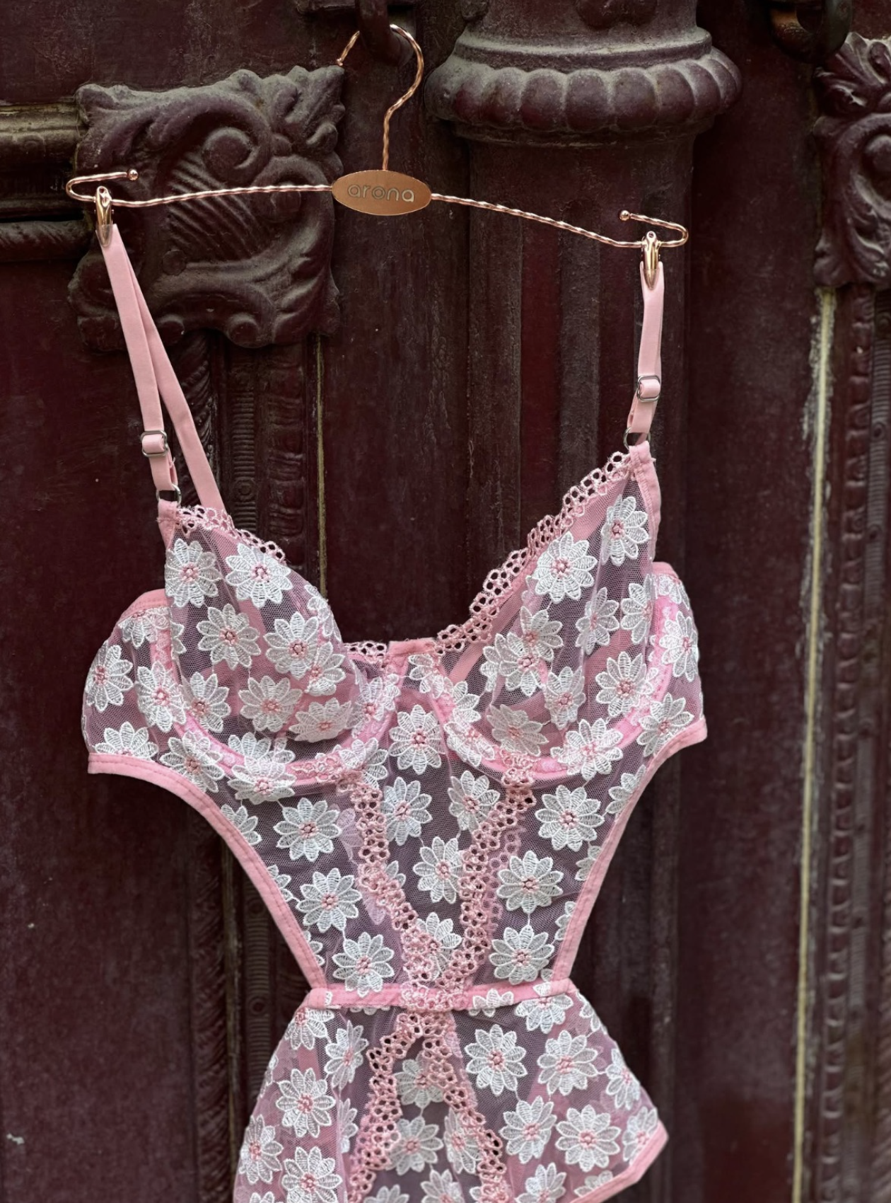 Papatya Nakışlı Transparan Bodysuit - Pembe