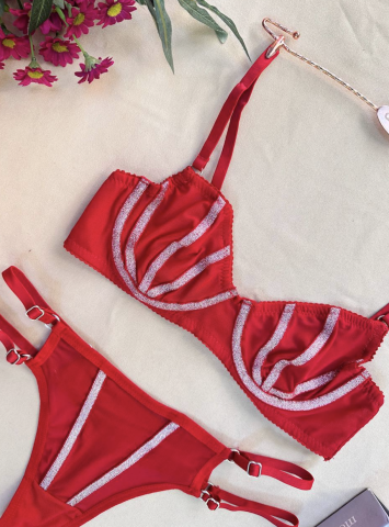 Kırmızı Simli Tasarım Sütyen Külot Takımı