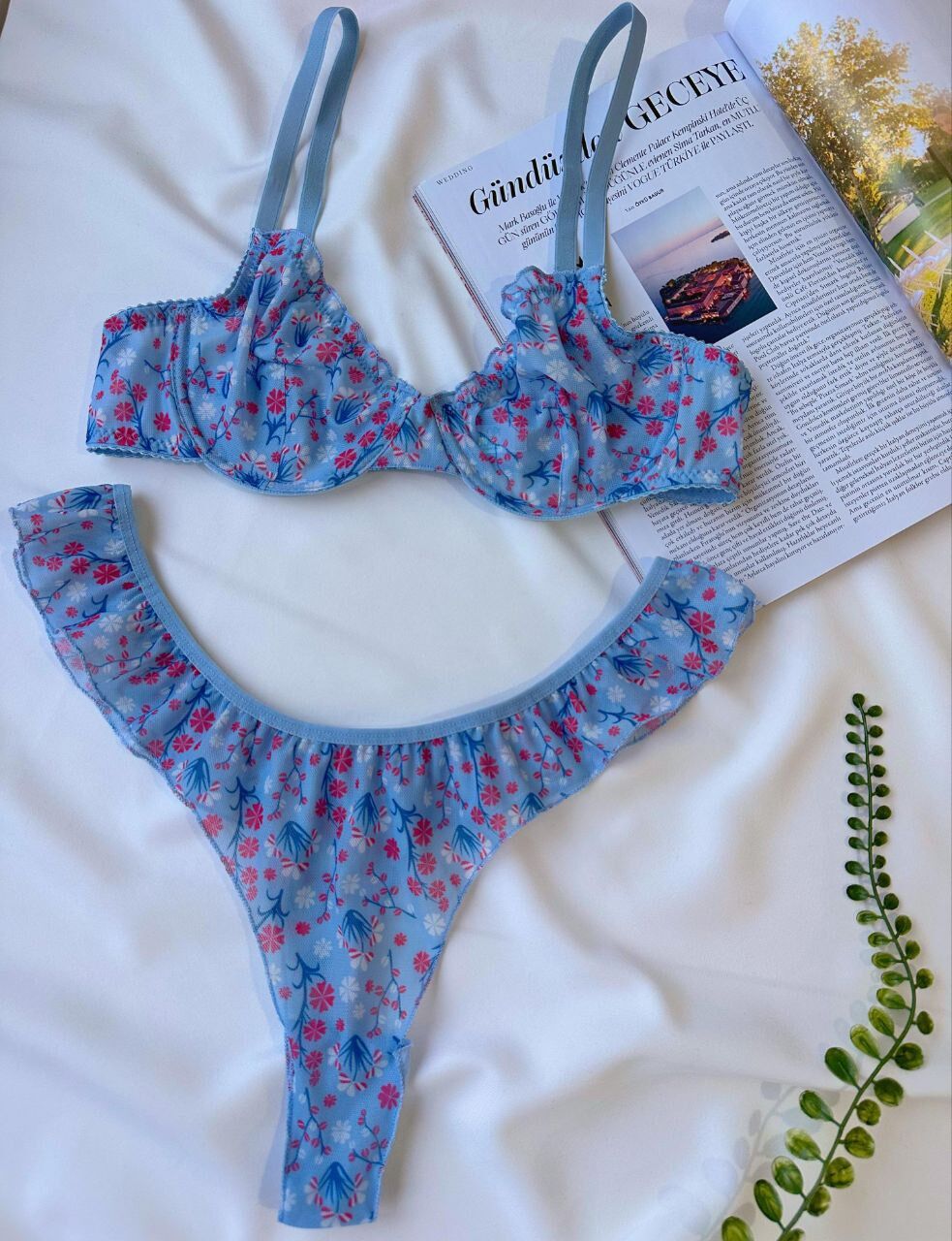 Pinterest Model Tül Sütyen Fırfırlı String Takım - Mavi