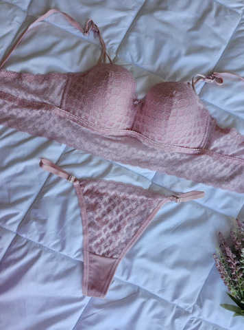 Lotus Modeli Desteksiz B Cup Dantelli Sütyen Külot Takımı - Pudra