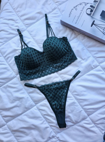 Lotus Modeli Desteksiz B Cup Dantelli Sütyen Külot Takımı - Yeşil