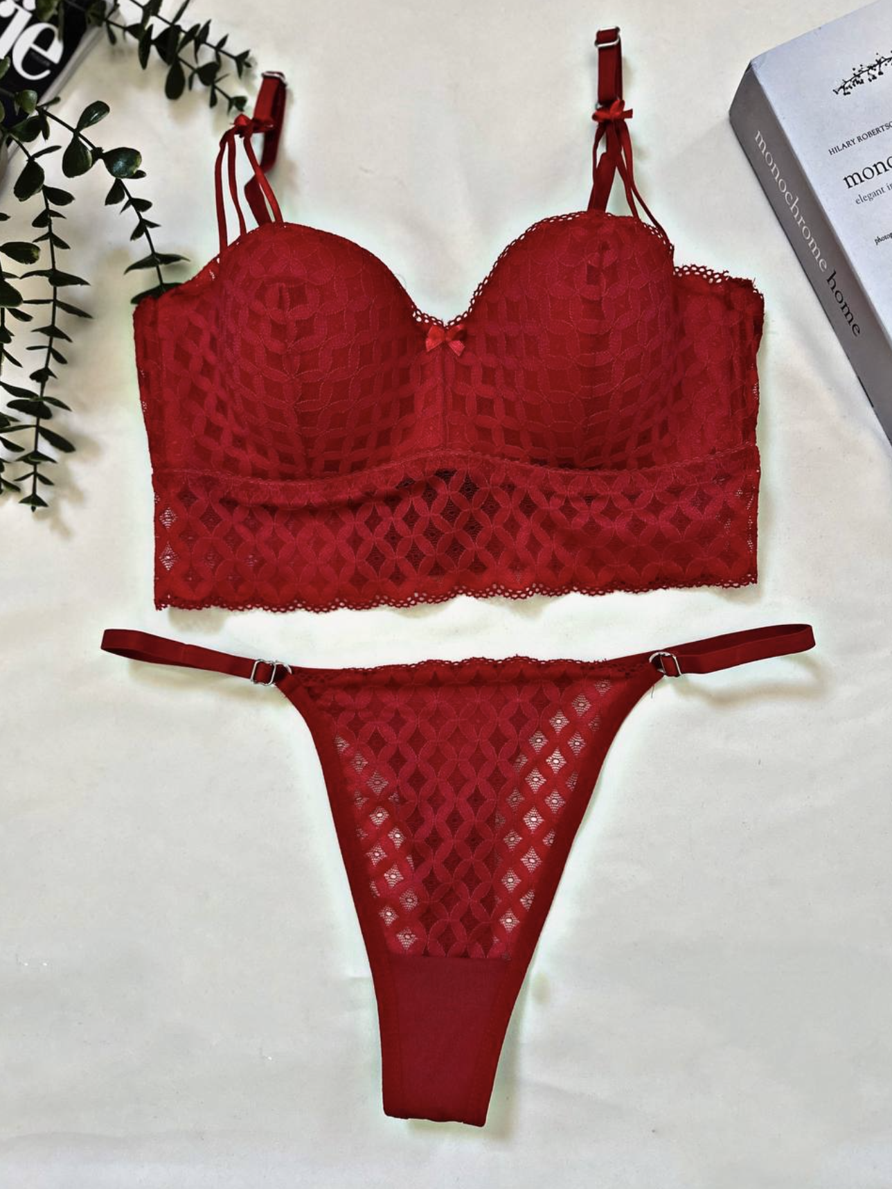 Lotus Modeli Desteksiz B Cup Dantelli Sütyen Külot Takımı - Kırmızı
