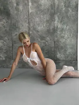 Özel Tasarım Beyaz Dantelli Fishnet Vücut Çorabı/Tulum - Fiyonk Detaylı Seksi İç Giyim