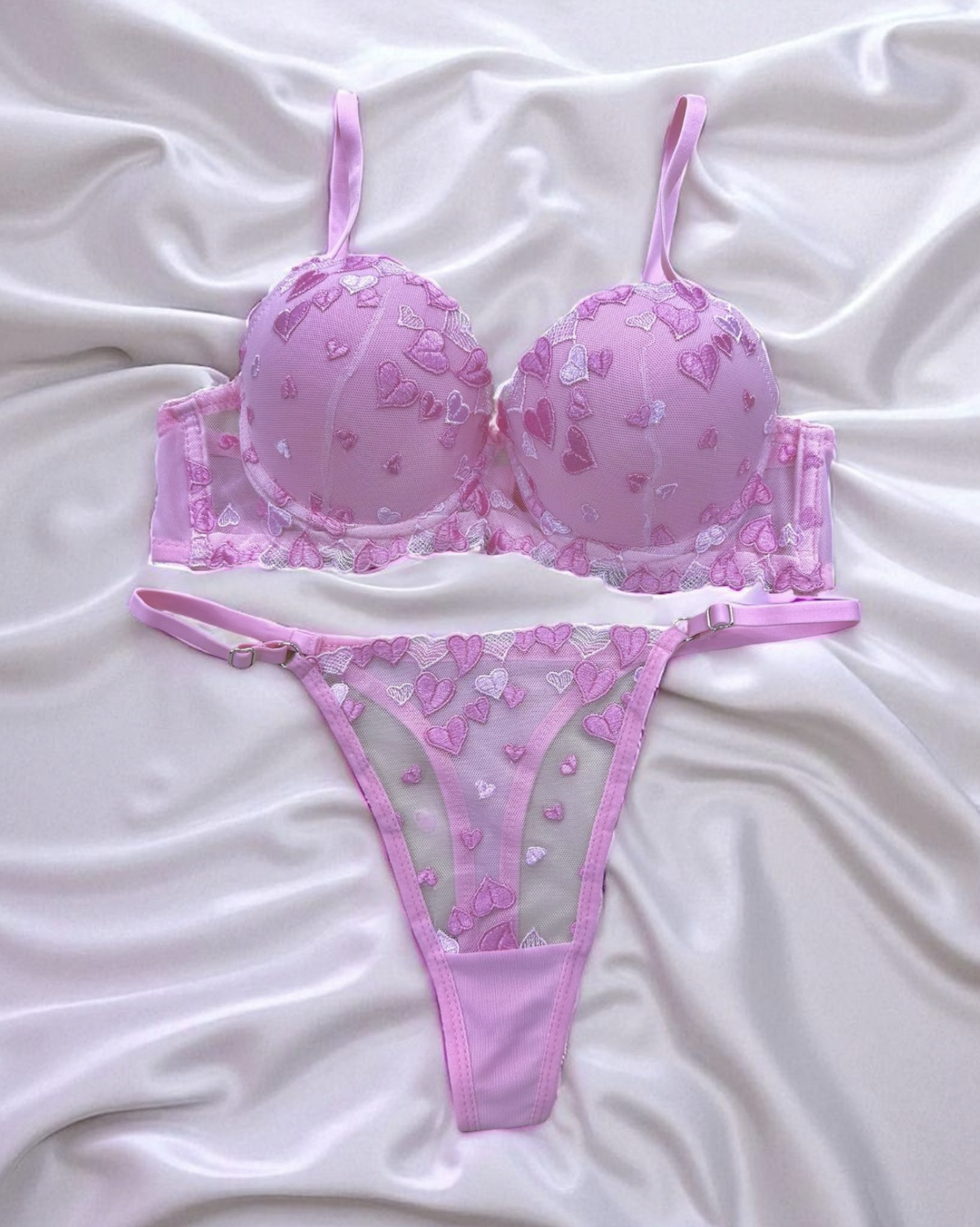 Pembe Kalp Desenli Dantel Sütyen & Tanga Takımı