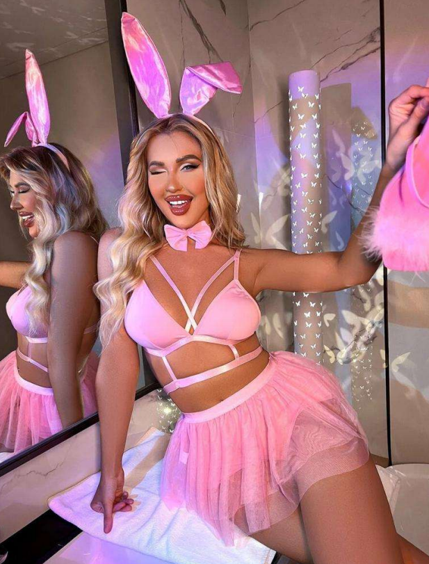 Pembe Tavşan Kız Cosplay Kostüm Seti