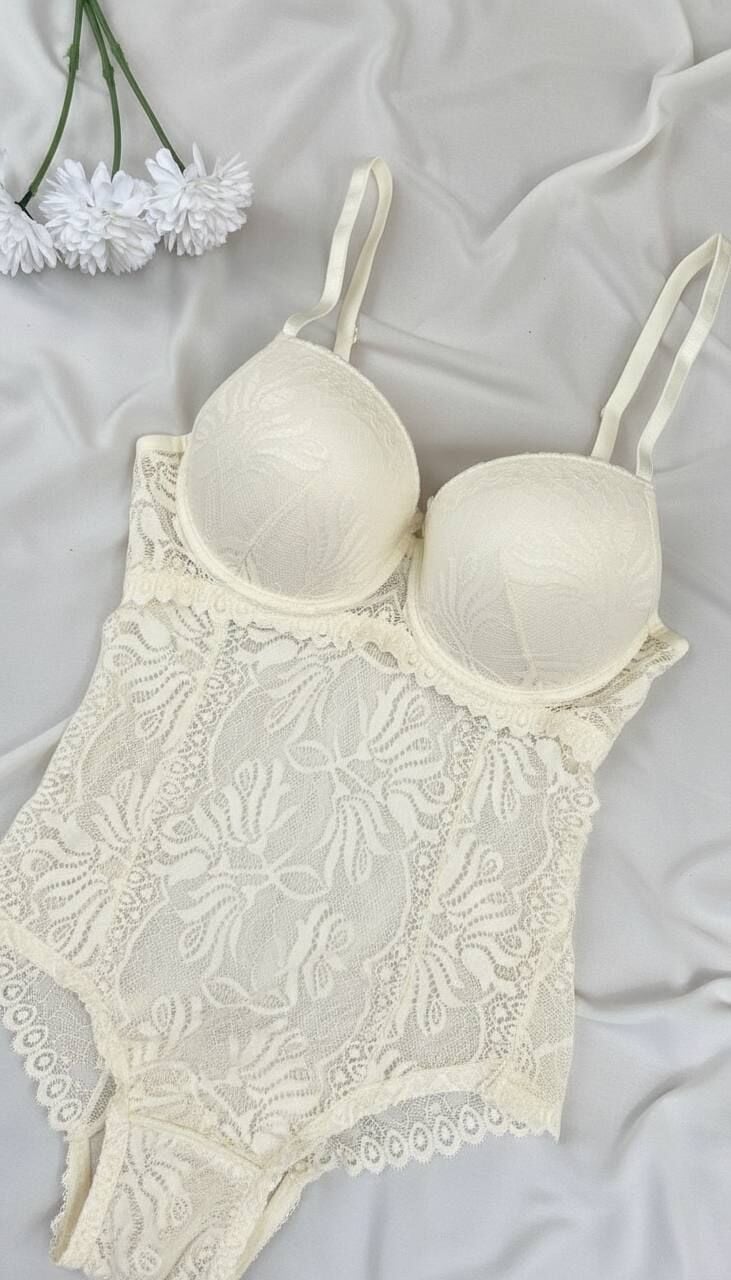 Desteksiz Dolgulu Dantel Bodysuit - Beyaz